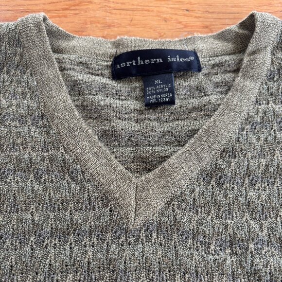 Northern Isles Sweater Mens XL V Neck Long Sleeve Synthetic Knit Grandpa Acrylic - Picture 2 of 8